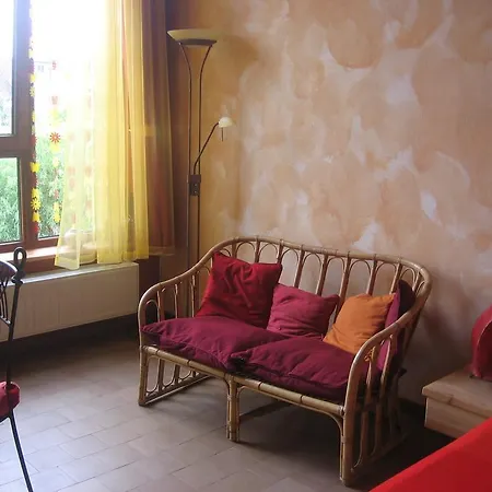 فندق مبيت وإفطار The Secret Schoolgarden خنت