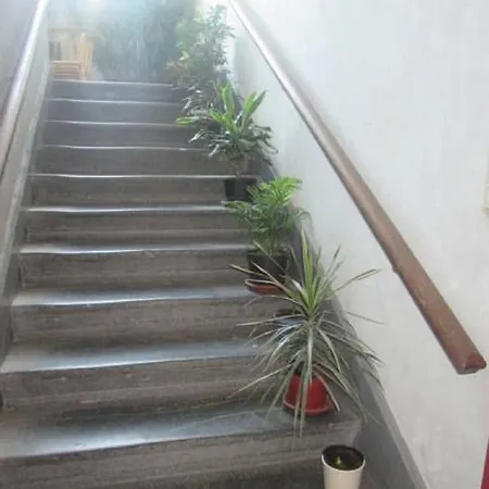 فندق مبيت وإفطار The Secret Schoolgarden *